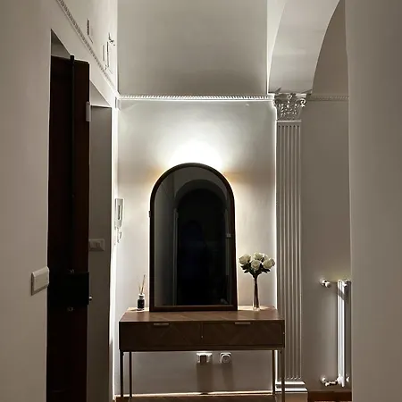 Apartment The 56